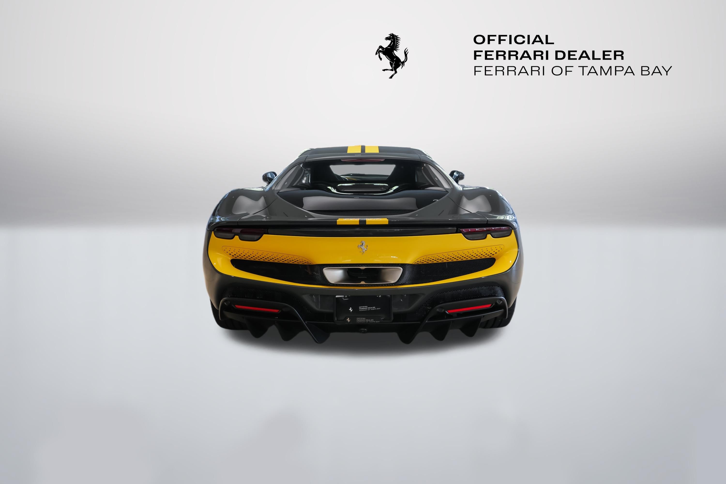Used 2023 Grigio Scuro Ferrari  image 4