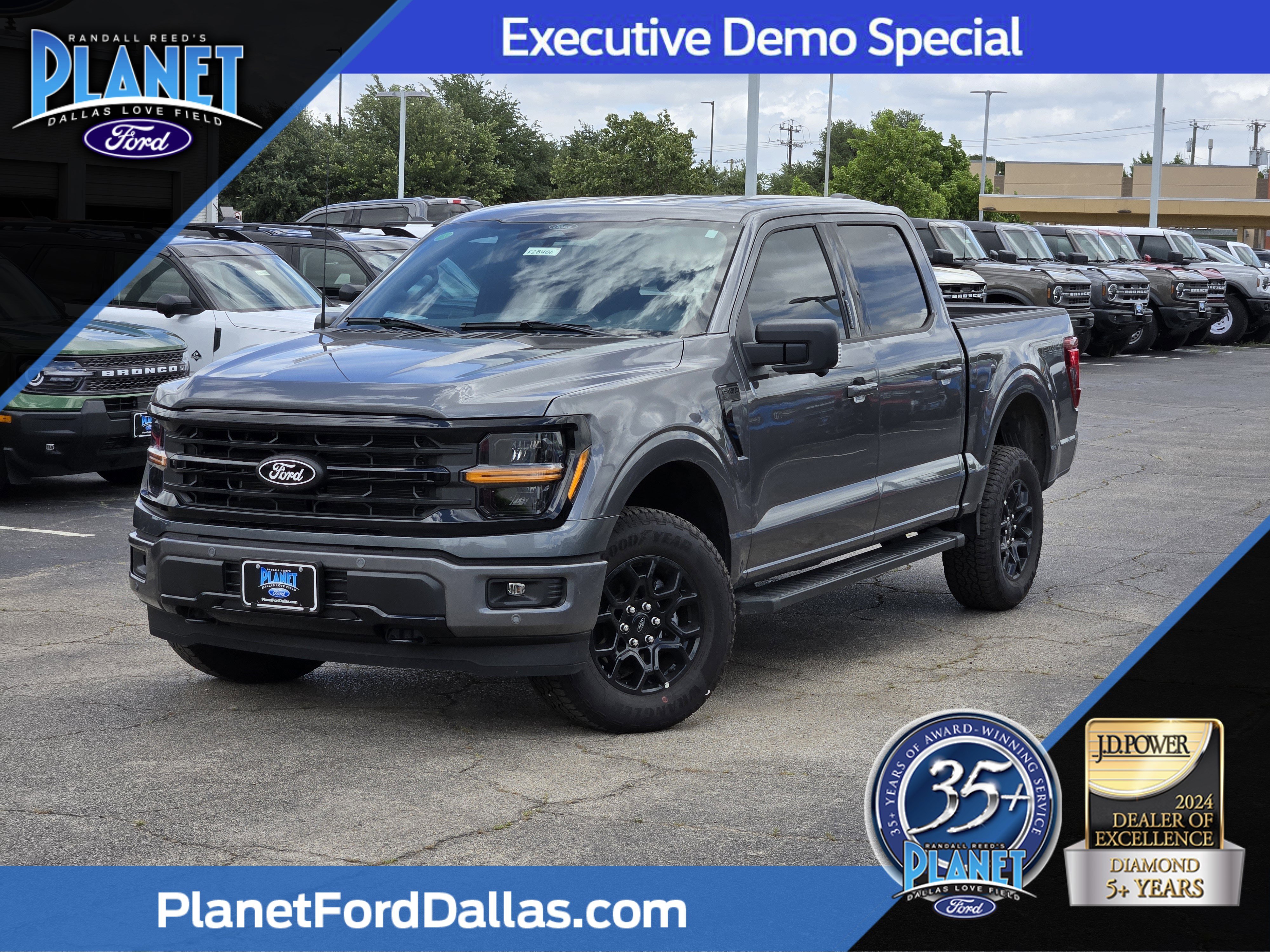 New 2026 Carbonized Gray Metallic Ford XLT image 1