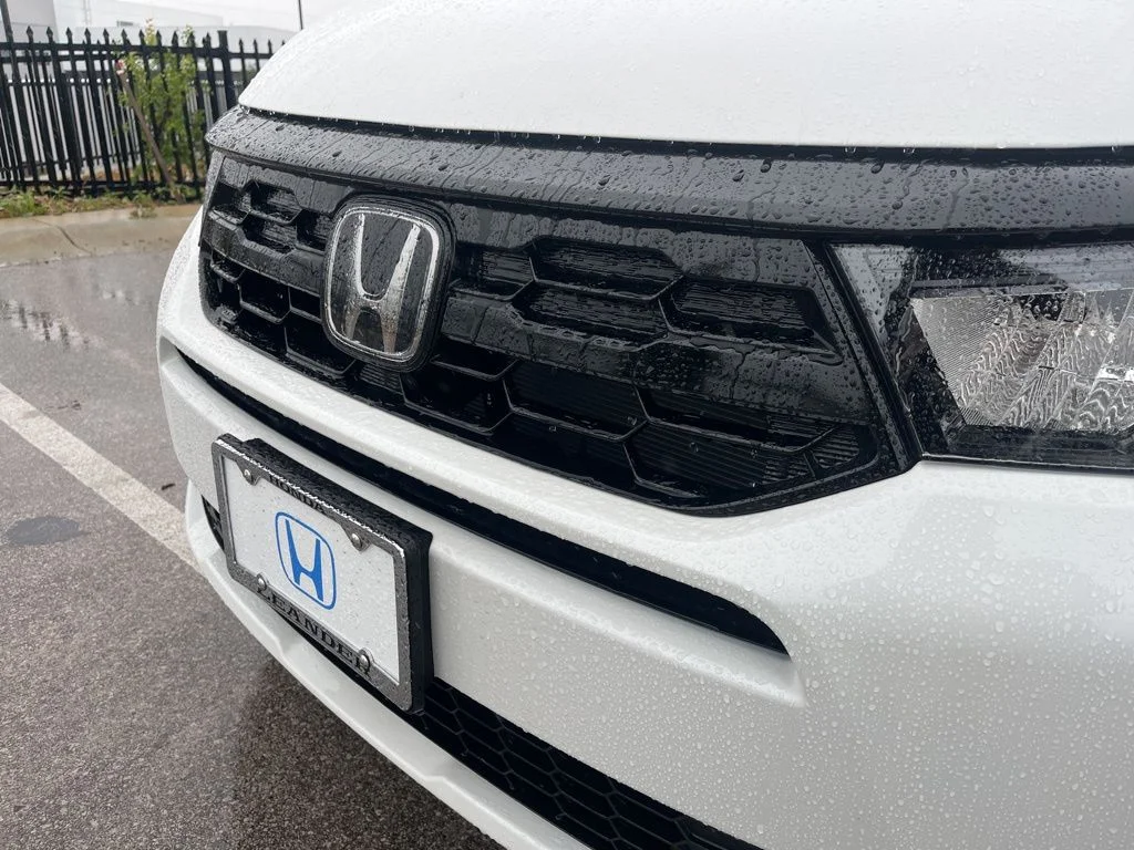 2026 Honda Odyssey Elite - Photo 16