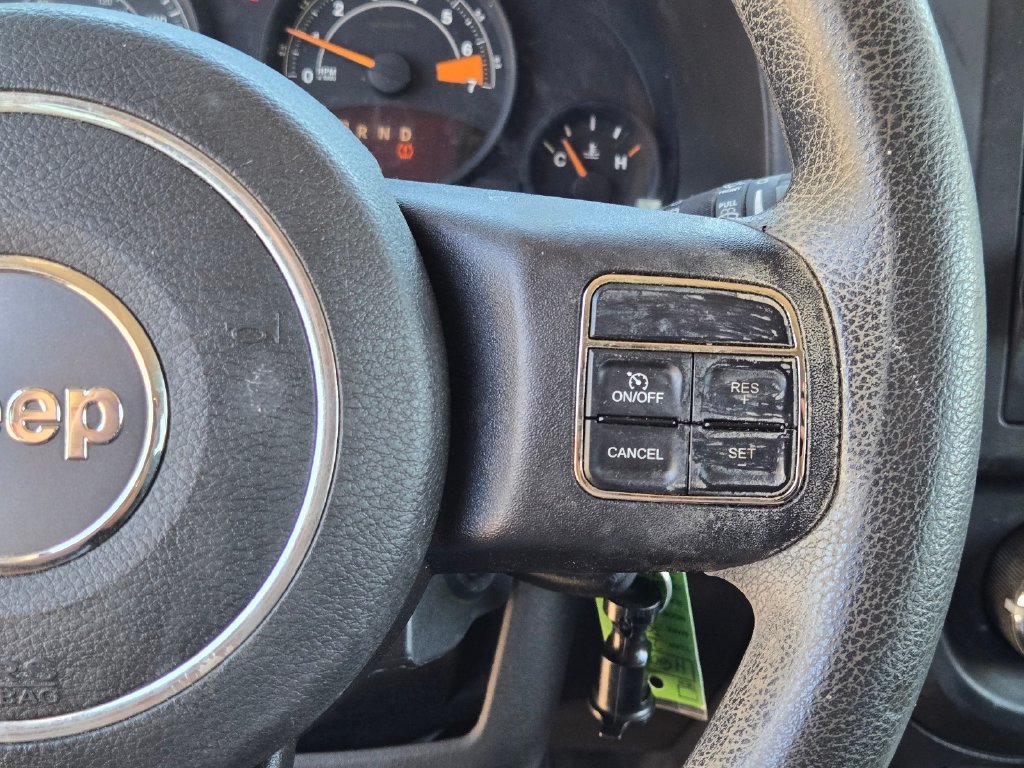 Used 2014 Blue Jeep Sport image 30