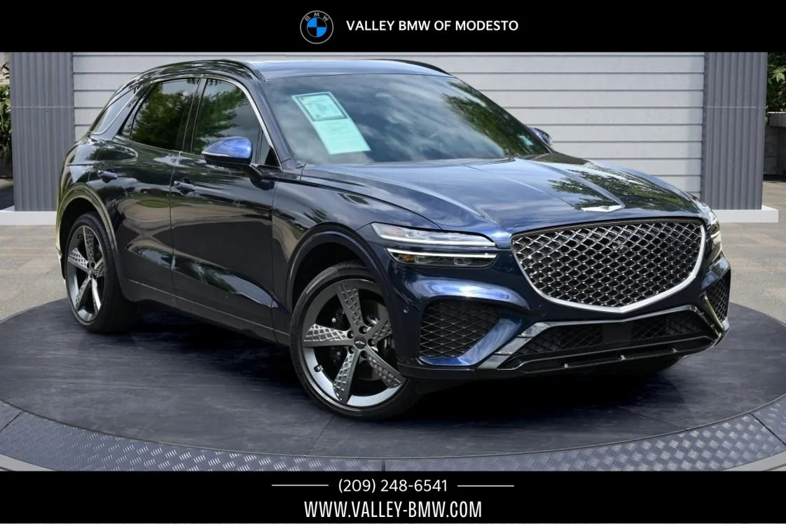 2023 Genesis GV70 2.5T Standard AWD's photo