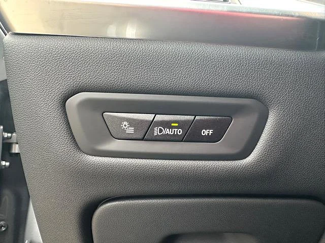 Certified Used 2026 Skyscraper Grey Metallic BMW xDrive40i image 22
