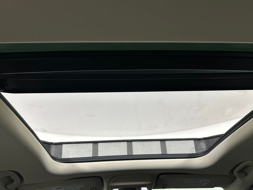 Used 2023 Gray Buick Essence image 19