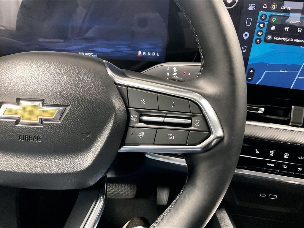 Used 2025 Sterling Gray Metallic Chevrolet LT image 23