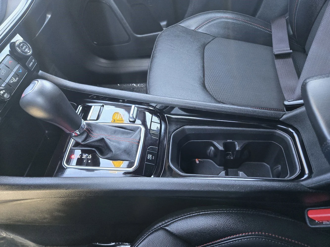 Used 2025 Bright White Clearcoat Jeep Trailhawk image 12