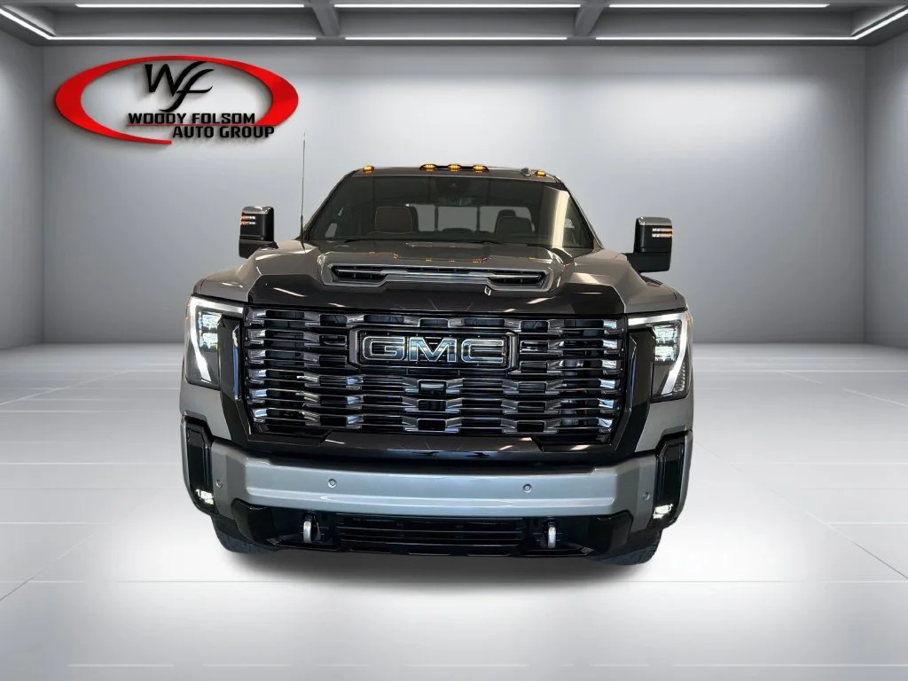 New 2026 Sterling Metallic GMC Denali Ultimate image 2
