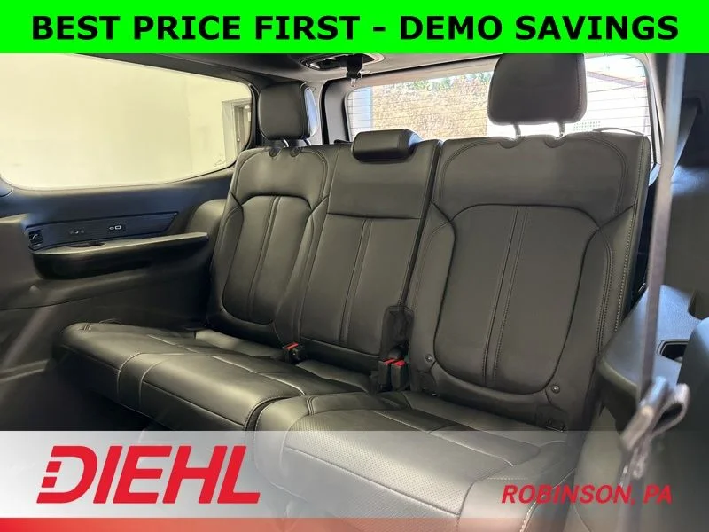 New 2026 High Gloss Black Exterior Paint Jeep Limited Altitude image 20