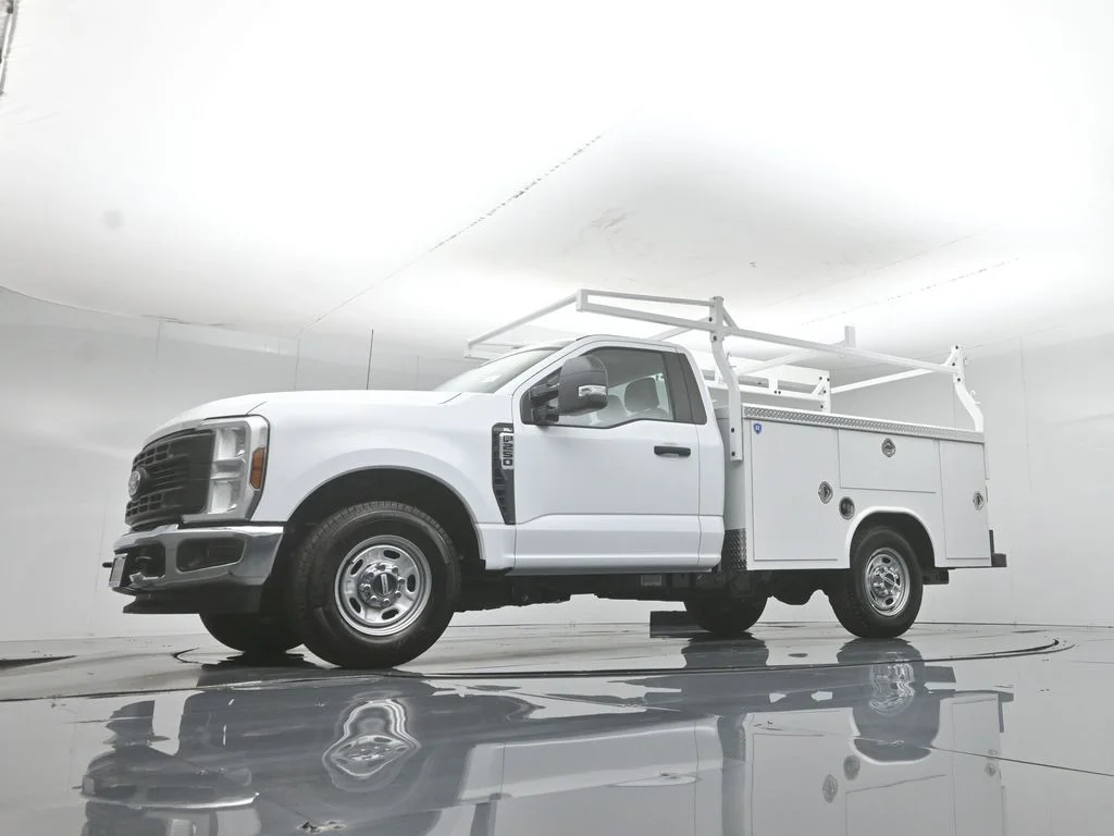 New 2026 White Ford XL image 51