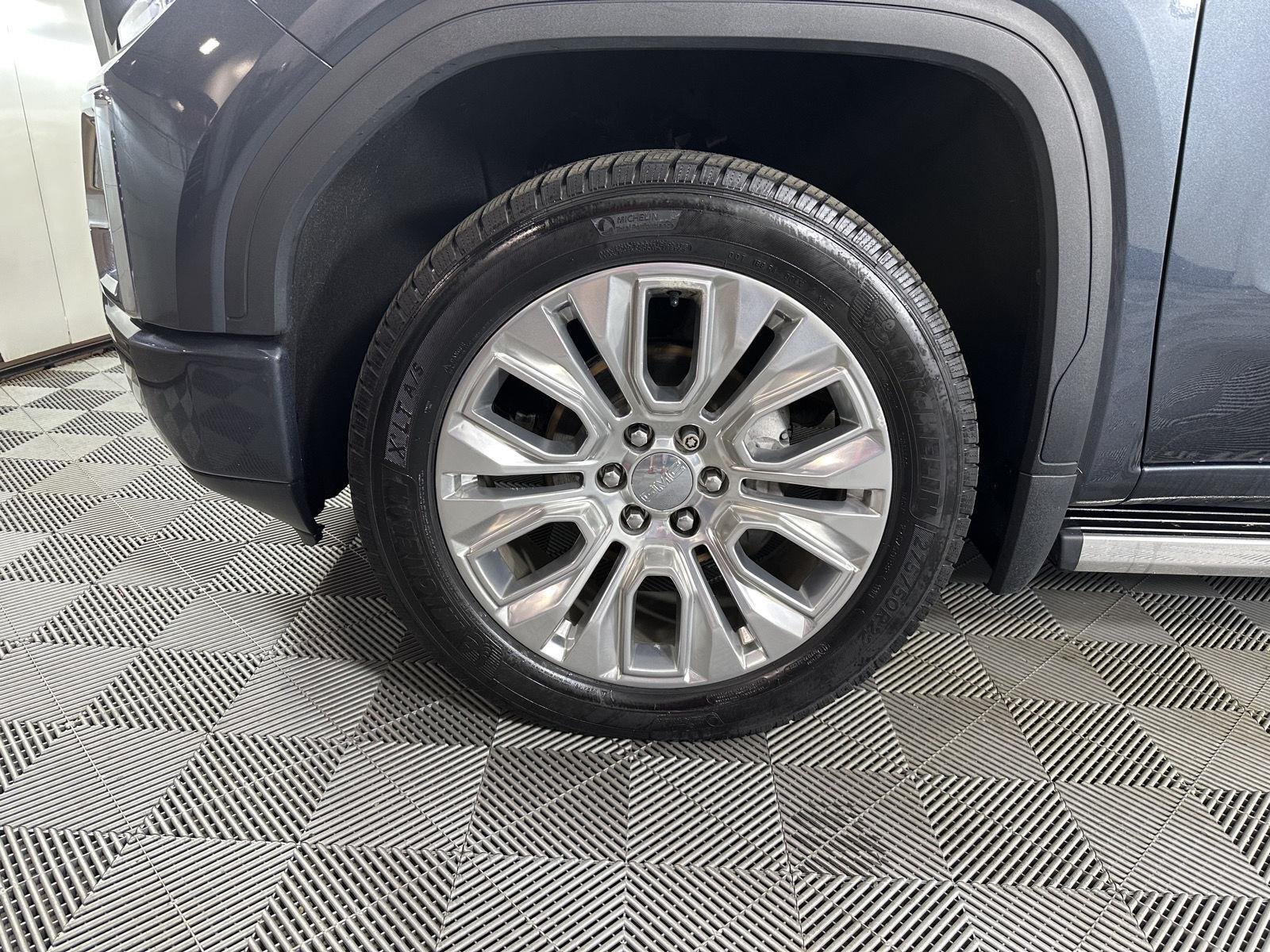Used 2020 Dark Sky Metallic GMC Denali image 6