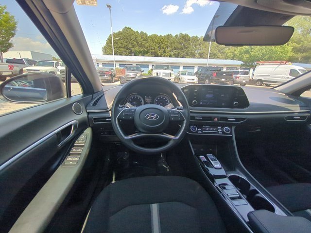 Used 2022 Portofino Gray Hyundai  image 33