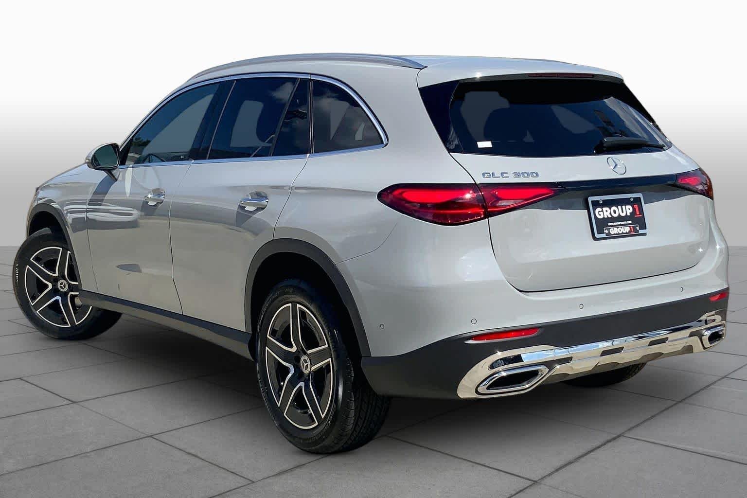 New 2027 MANUFAKTUR Alpine Grey Mercedes-Benz GLC 300 image 12