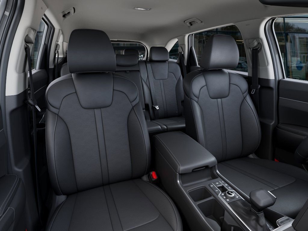 New 2026 Wolf Gray Kia S image 15