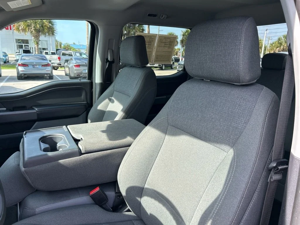 Used 2025 Black Ford XLT image 21