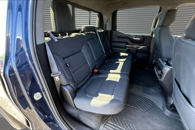 Used 2020 Blue Chevrolet RST image 26