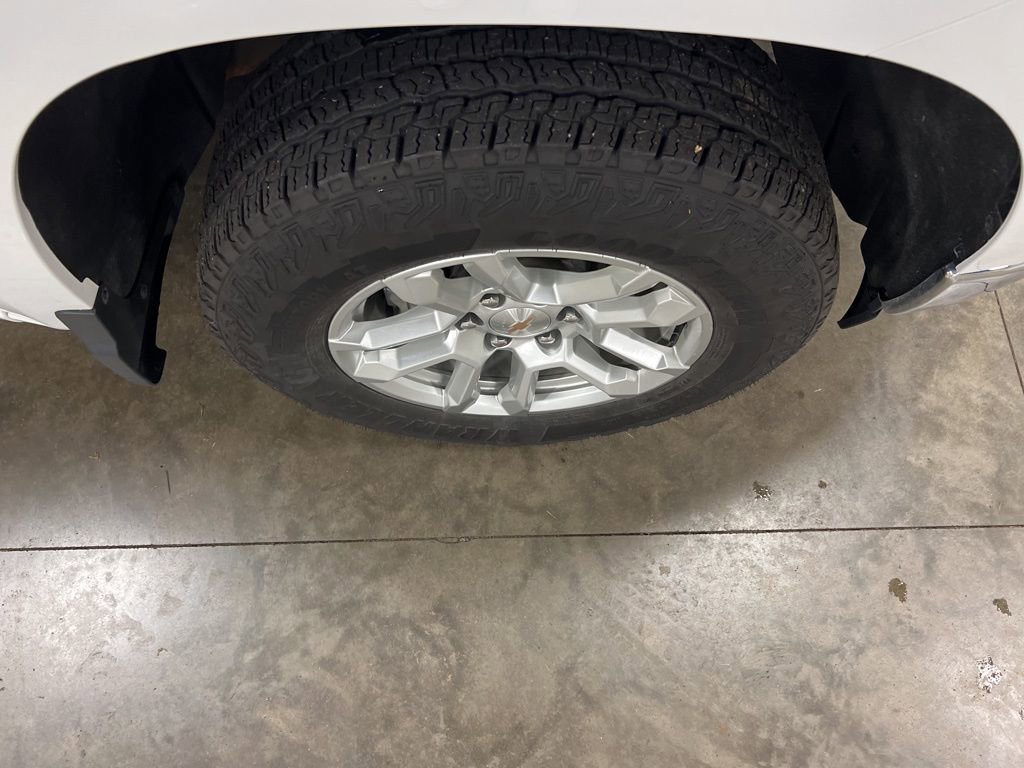 2024 Chevrolet Silverado 1500 LT - Photo 20