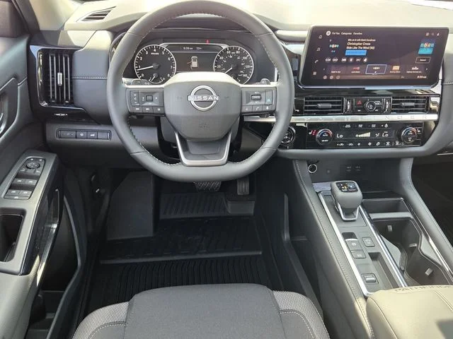 New 2026 Everest White Pearl TriCoat Nissan SV image 11