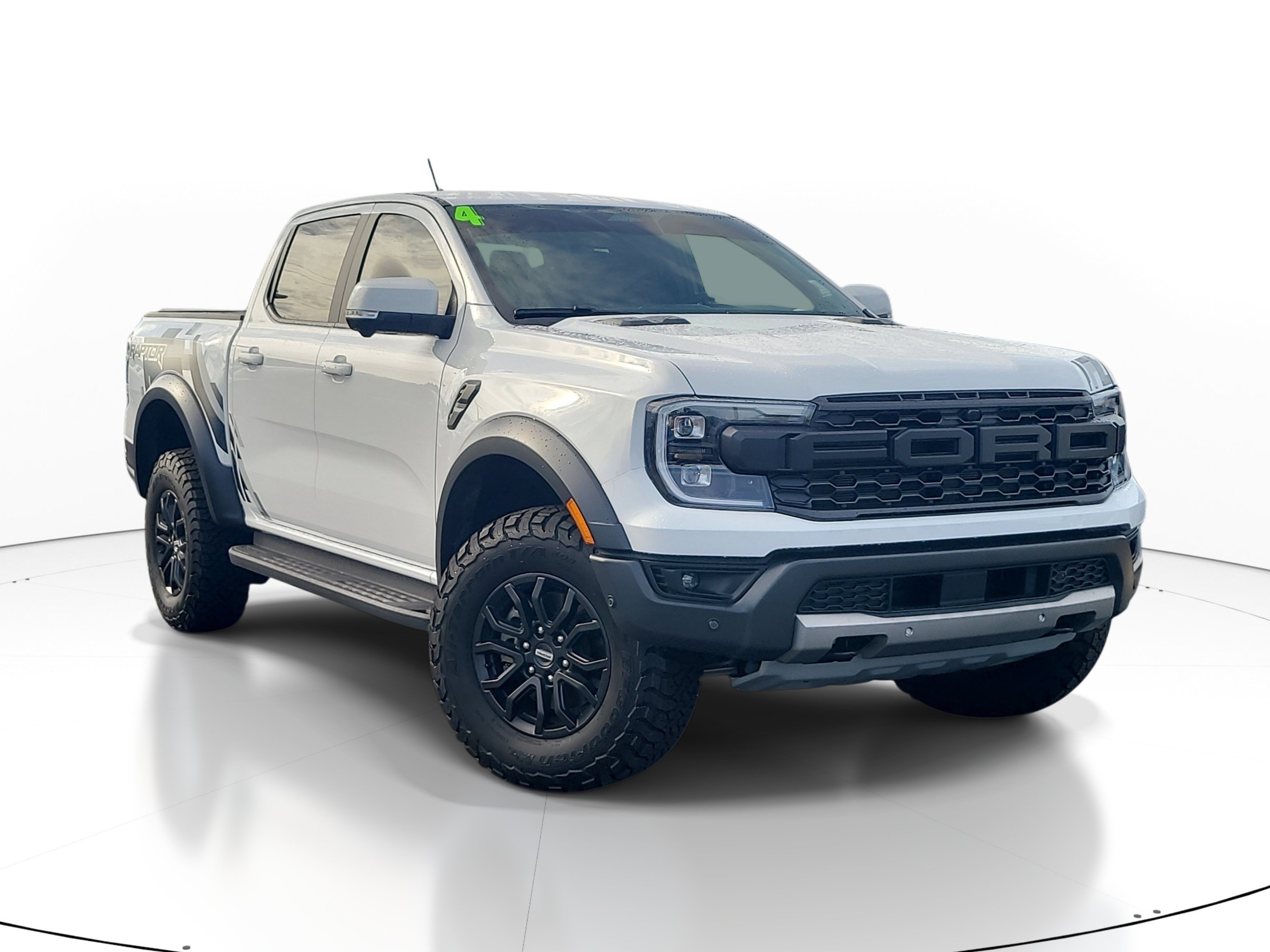 Used 2024 Oxford White Ford Raptor image 1
