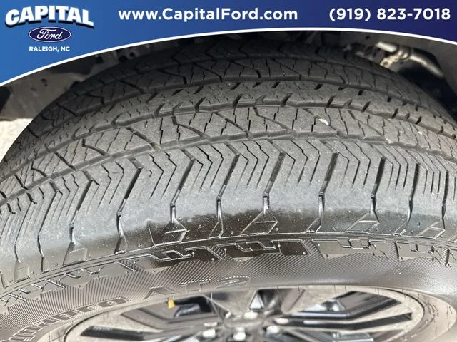 Used 2024 Silver Ford XLT image 14