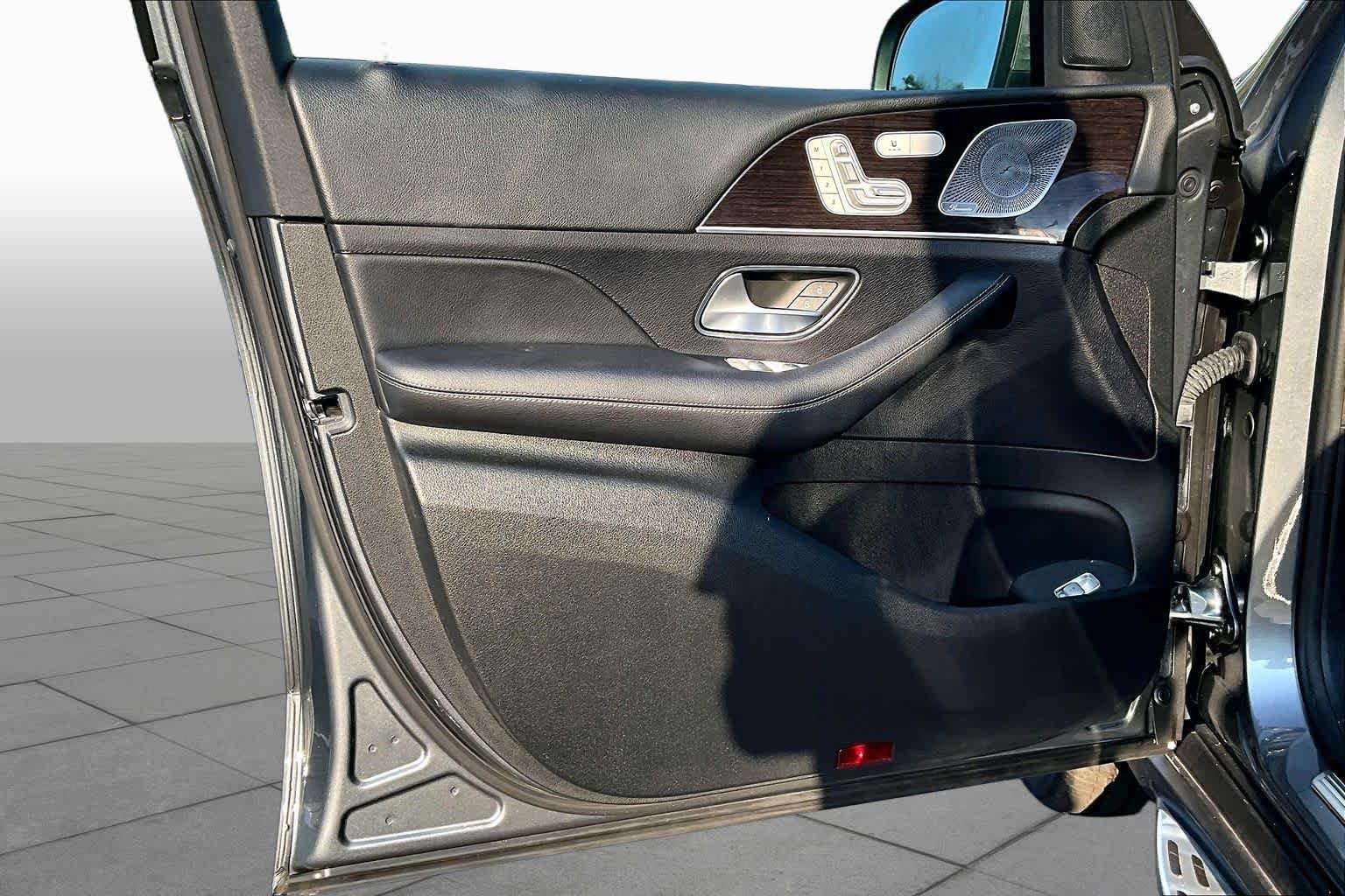 Used 2020 Selenite Grey Metallic Mercedes-Benz GLE 350 image 22