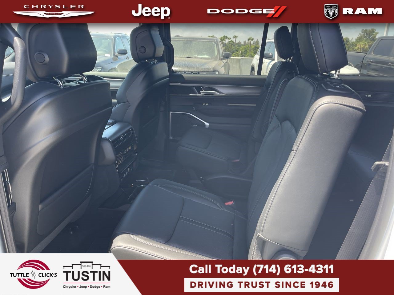 New 2026 Bright White Clear-Coat Exterior Paint Jeep Limited Altitude image 18