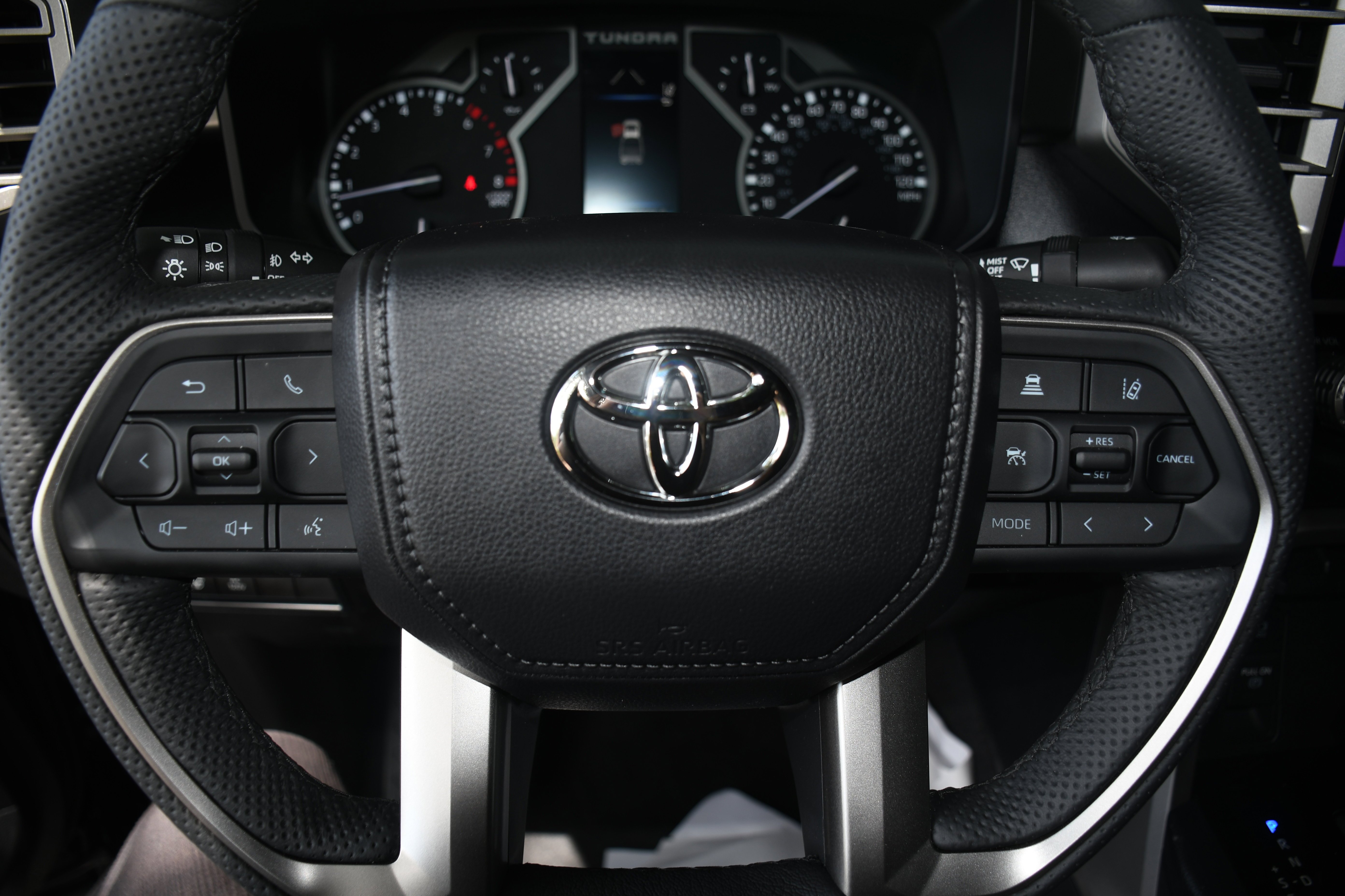 2026 Toyota Tundra SR5 - Photo 12