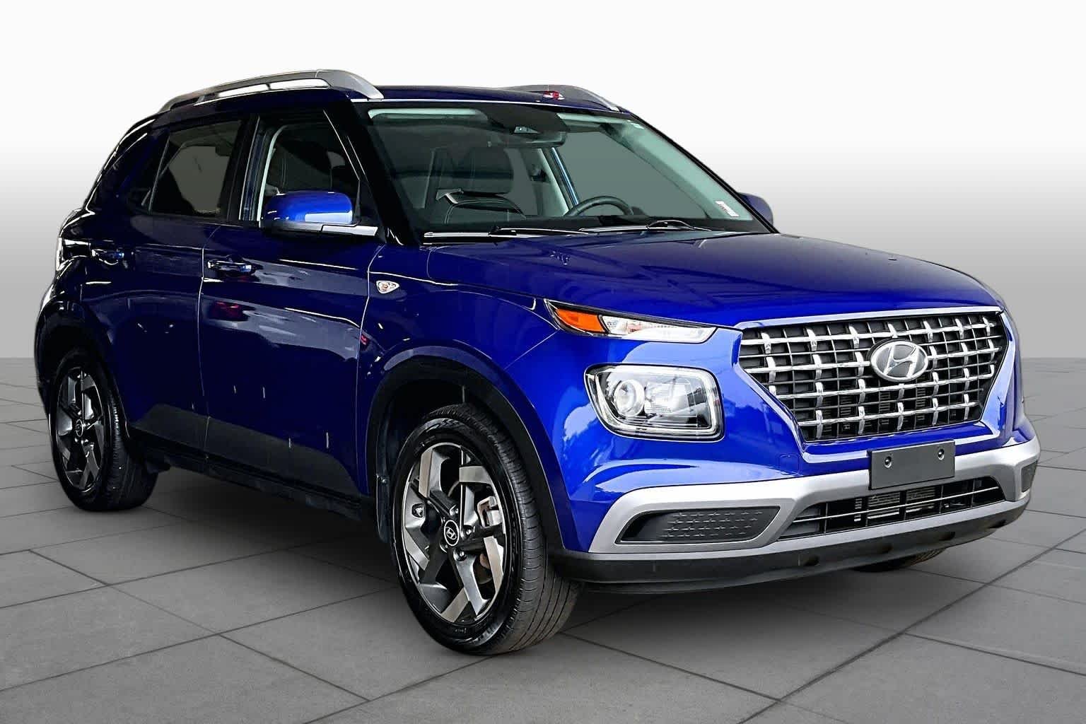 Pre-Owned 2024 Hyundai Venue SEL