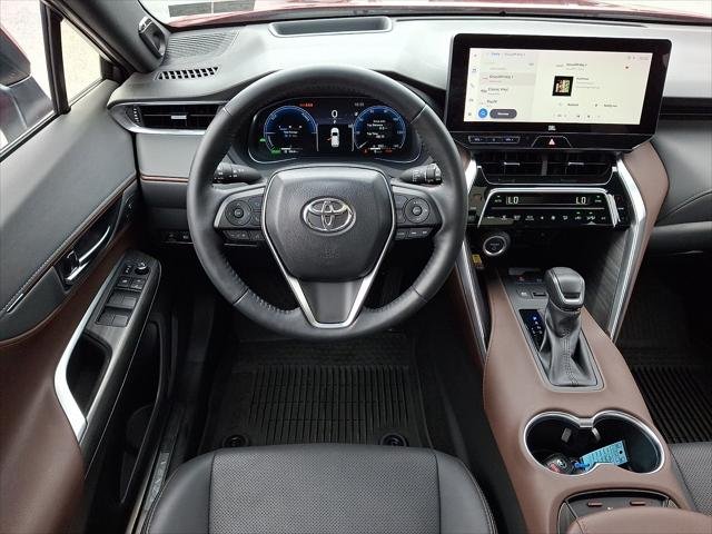 Certified Used 2023 RUBY FLARE PEARL Toyota  image 13