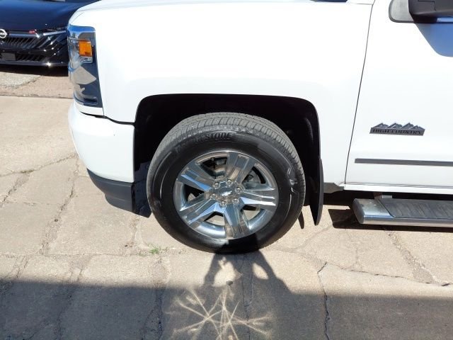 Used 2018 Beige Chevrolet High Country image 35