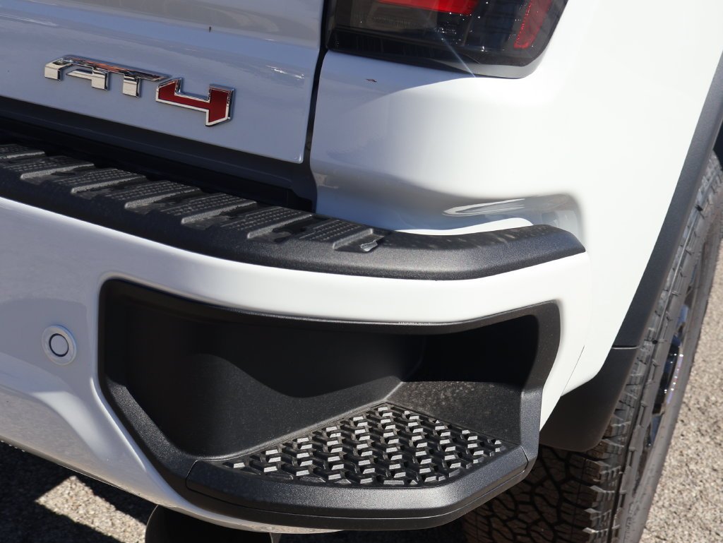 2026 GMC Sierra 2500HD AT4 - Photo 15