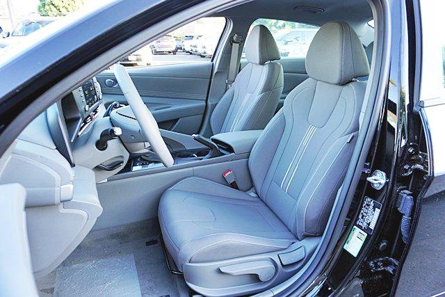 New 2026 Black Hyundai SEL Sport image 15