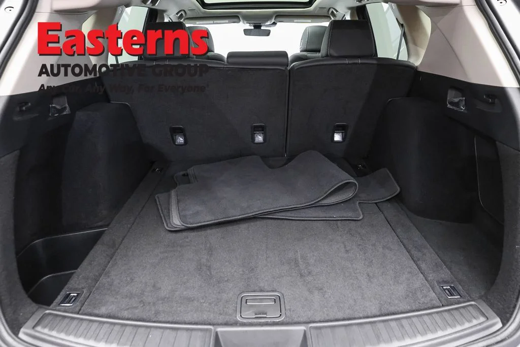 Used 2023 Silver Acura Technology Package image 9