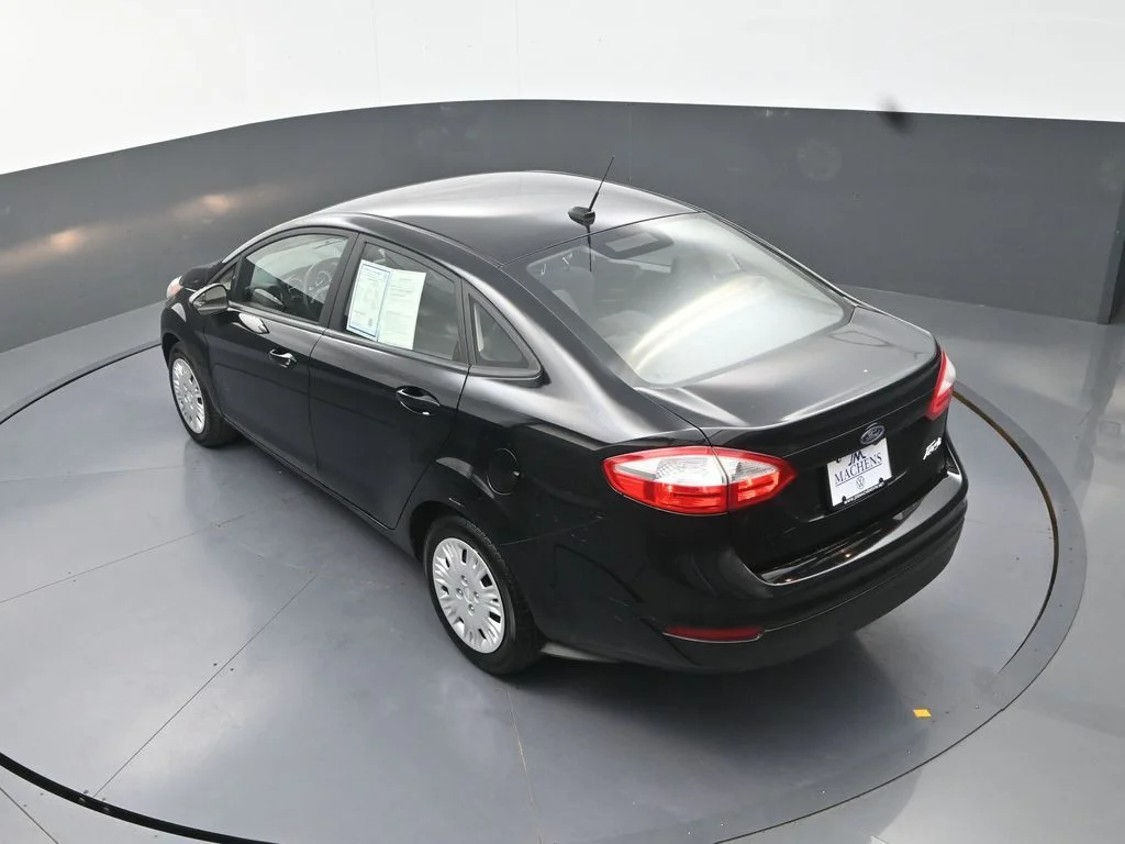 Used 2019 Black Ford S image 18