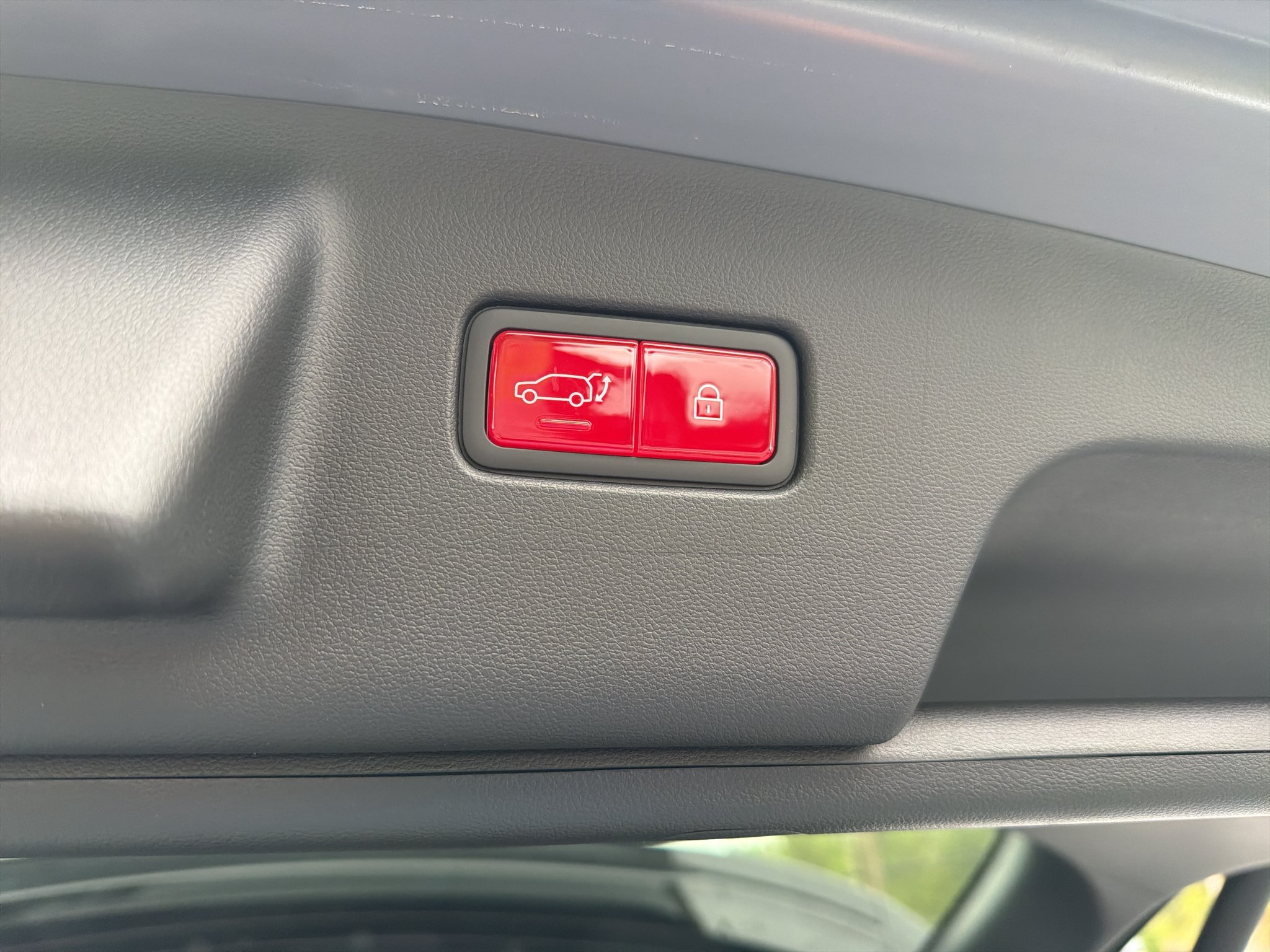 New 2027 Ecotronic Gray Pearl Hyundai Blue SEL Premium 8P image 49