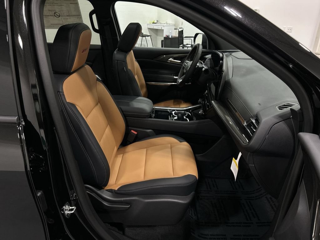 New 2027 Mosaic Black Metallic Chevrolet Z71 image 27