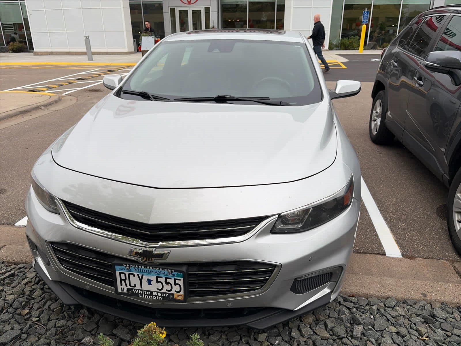 Used 2017 Chevrolet Malibu 1LT with VIN 1G1ZE5ST8HF231694 for sale in Golden Valley, MN