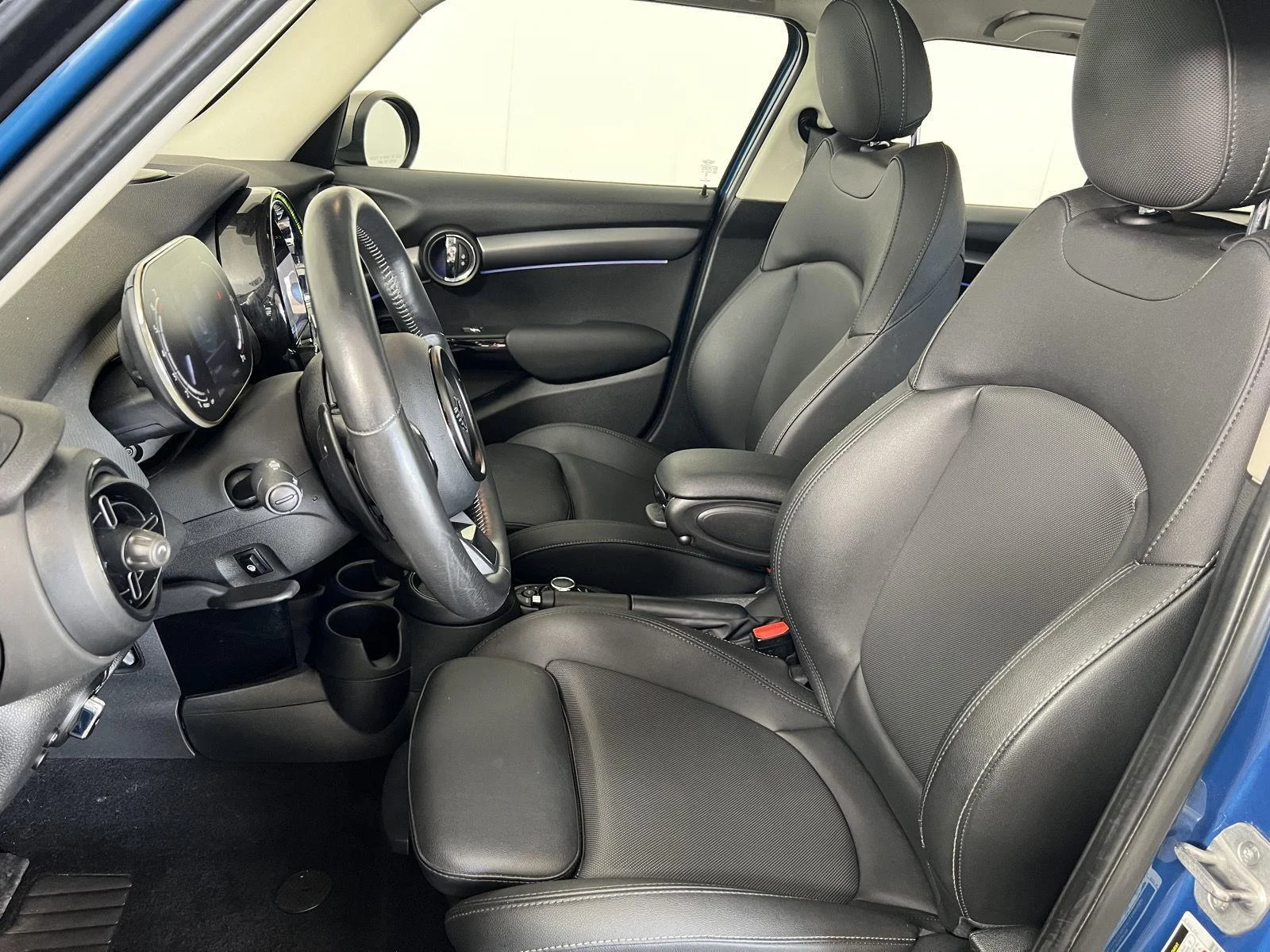 Used 2024 Island Blue Metallic MINI Cooper S image 11