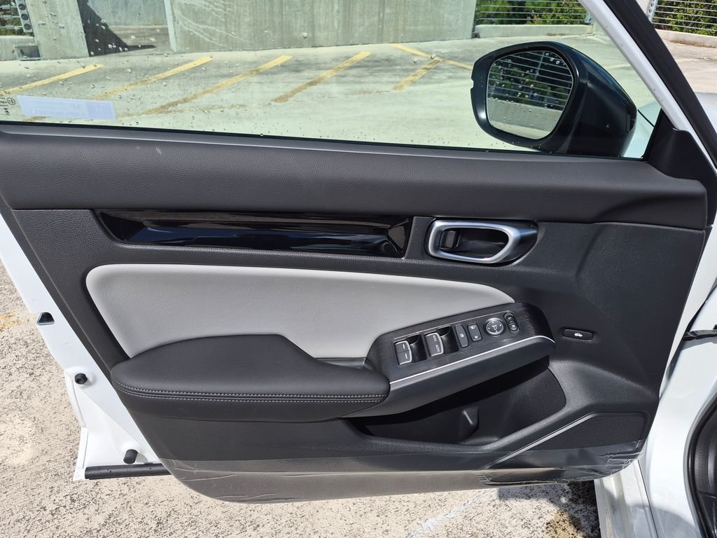 New 2026 Platinum White Pearl Honda Sport Touring image 16