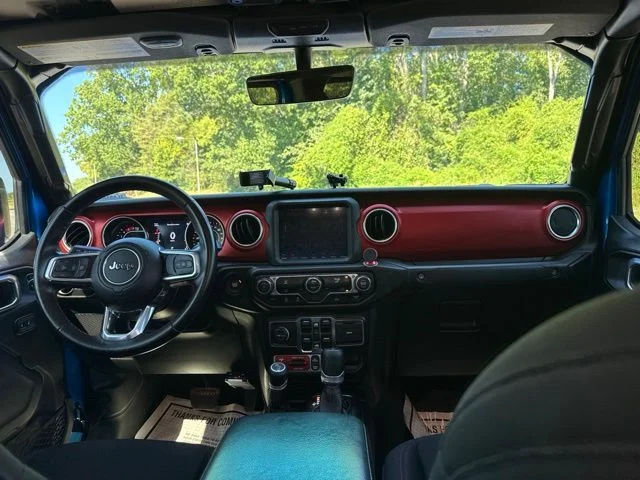 Used 2021 Blue Jeep Rubicon image 12