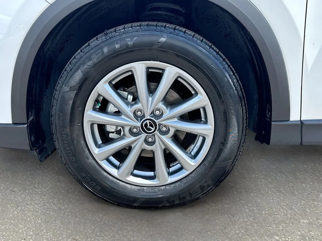 Certified Used 2023 White Mazda 2.5 S Preferred Package image 32