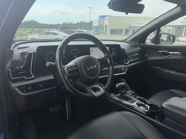 Used 2024 Sapphire Blue Kia X-Pro Prestige image 4
