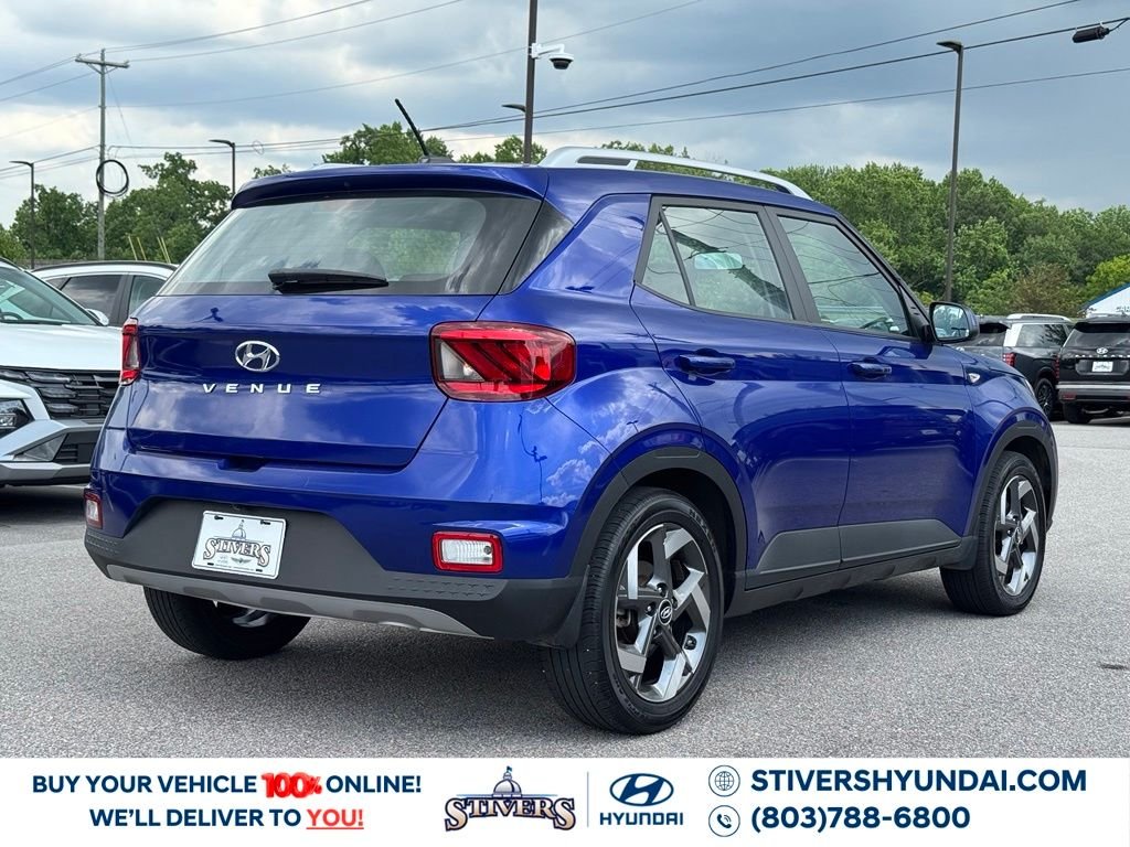 2024 Hyundai Venue SEL - Photo 13