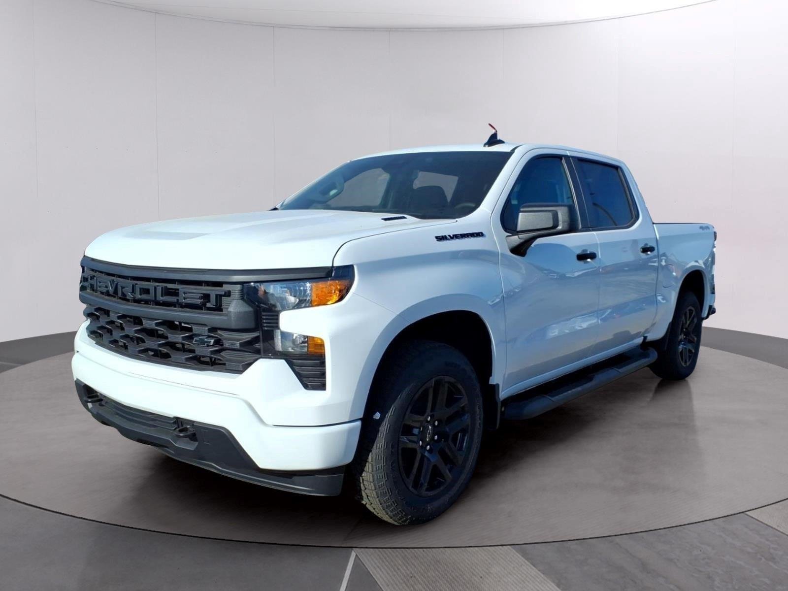 New 2026 Summit White Chevrolet Custom image 1