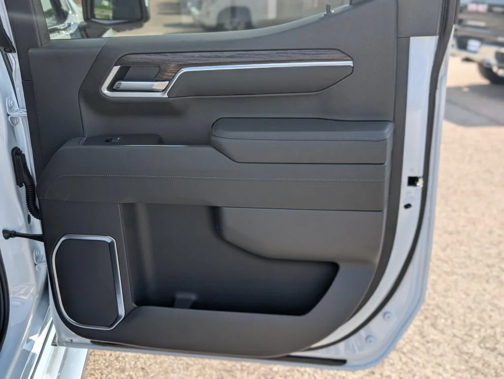 2026 GMC Sierra 1500 SLT - Photo 38