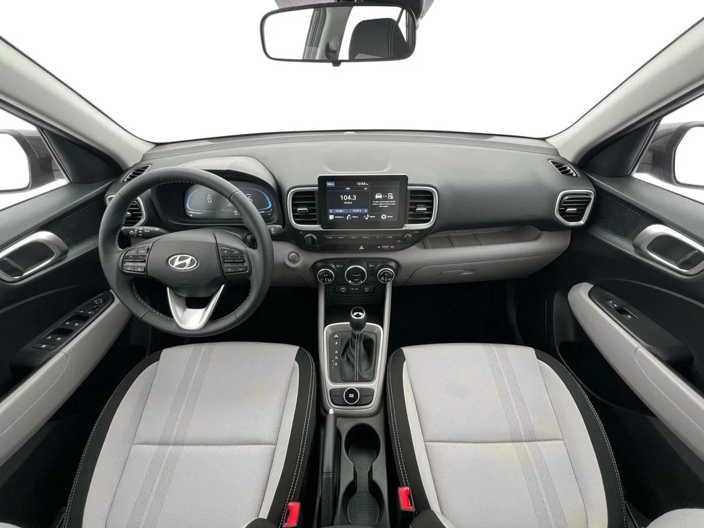 Used 2025 Ecotronic Gray Hyundai SEL image 13