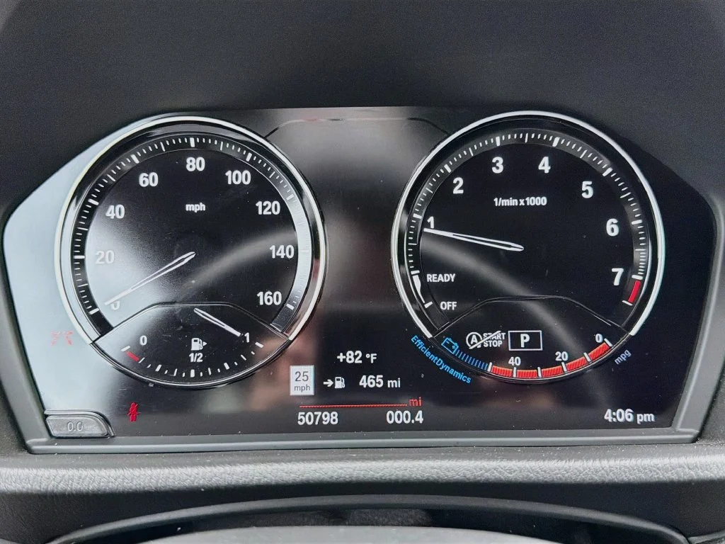 Used 2019 Black BMW sDrive28i image 40