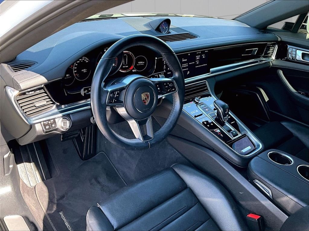 Used 2020 White Porsche  image 4