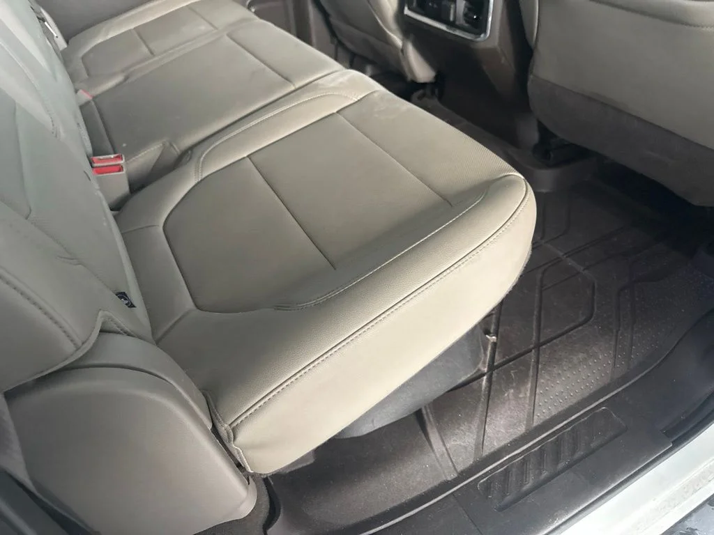 Used 2020 White Chevrolet LTZ image 16