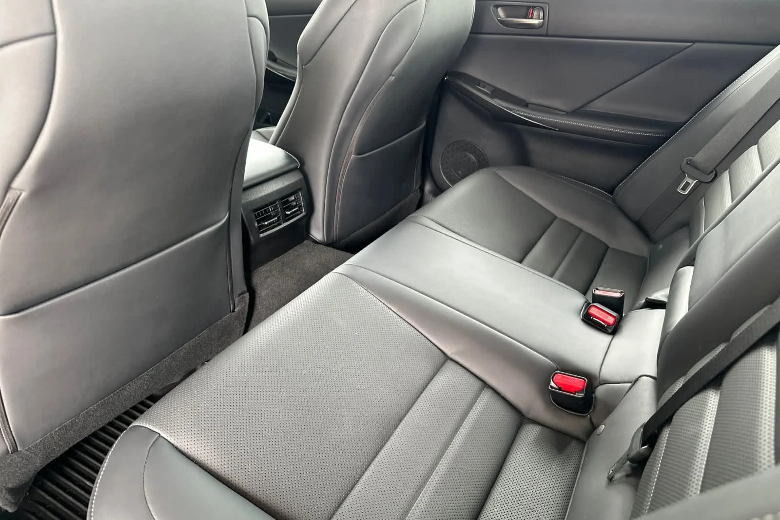 Certified Used 2024 CAVIAR Lexus F SPORT image 4