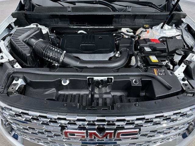 2023 GMC Acadia Denali - Photo 39