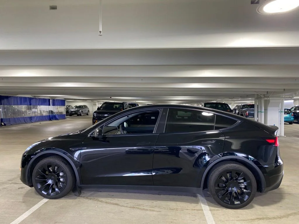 Used 2021 Black Tesla Long Range image 2